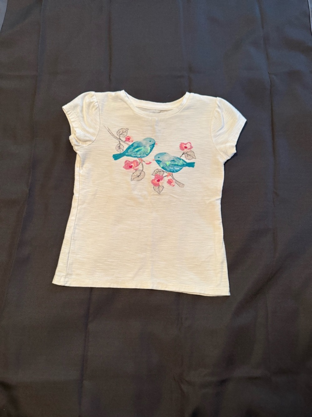 Little Girls Sonoma White Tee with Blue Sequin Birds and Pink Flowers size 5
